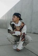 Load image into Gallery viewer, 'WINDOW OF GLORY' JACKET